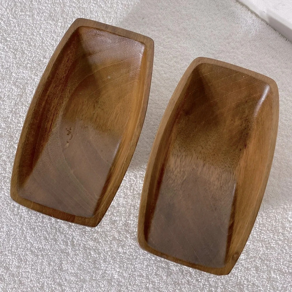 Vintage Rectangle Carved Wood Bowls x2 - Picture 14 of 14